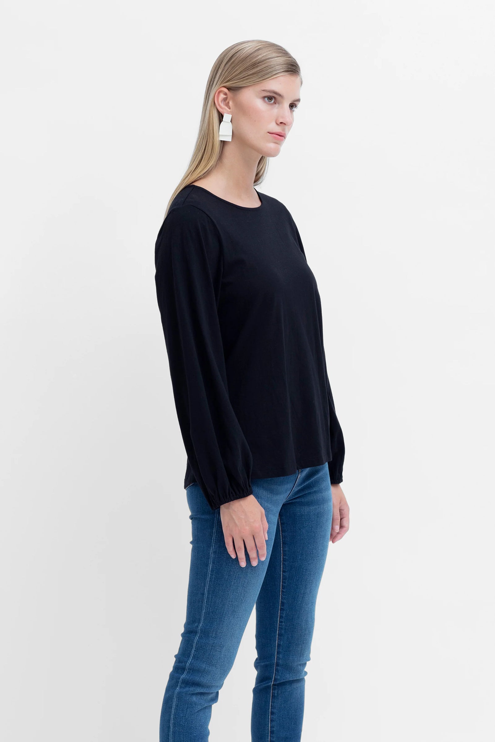Top Maja Black