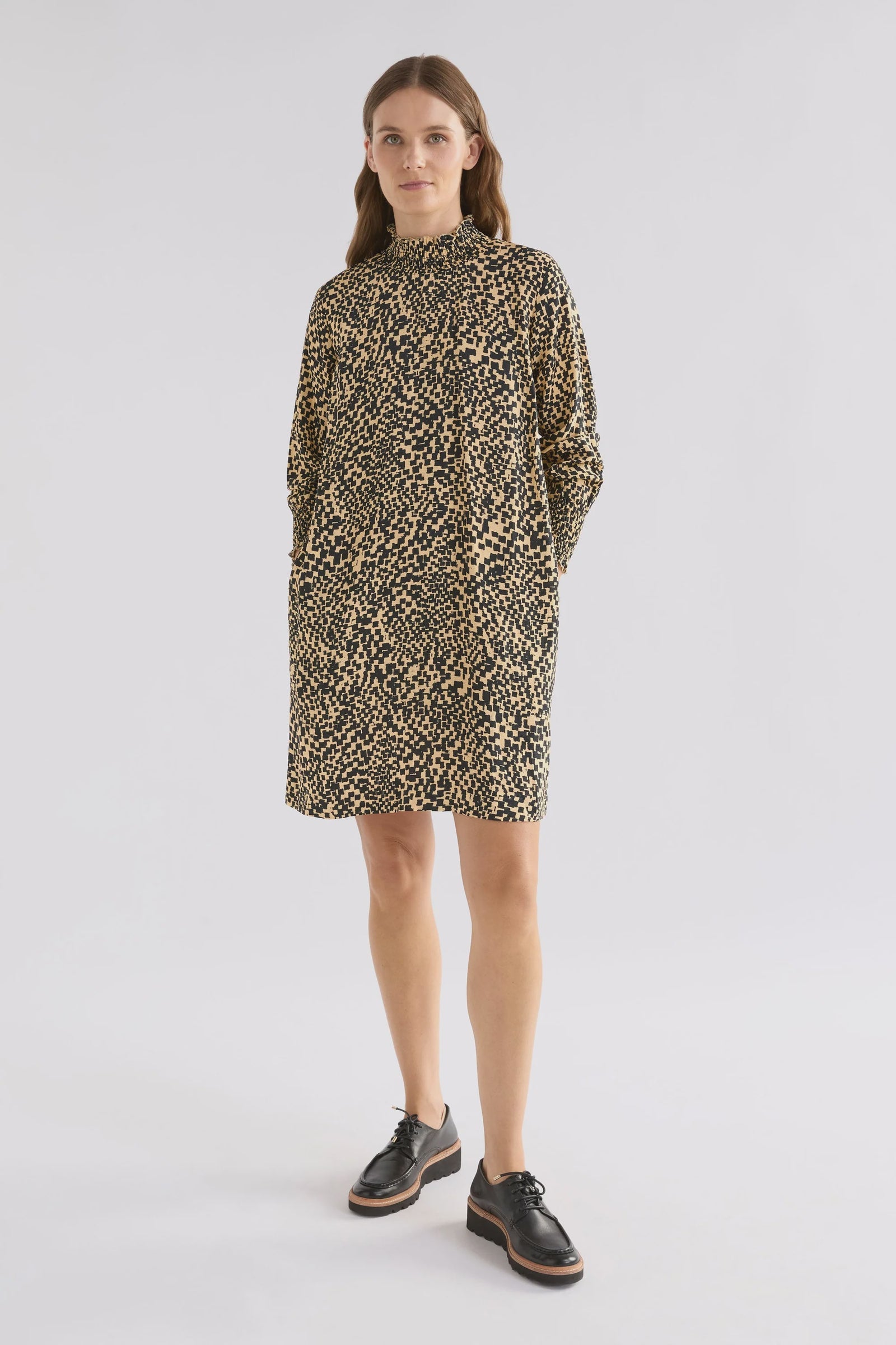 Dress Veda Beige Sinda Print