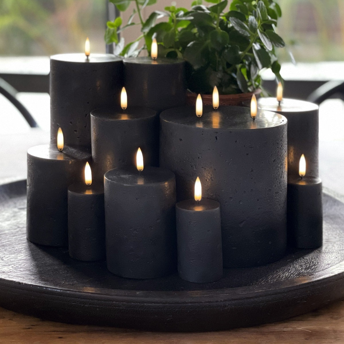 Uyuni Candle 4" Matte Black