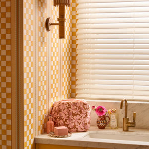 Violet Toiletry Bag Medium