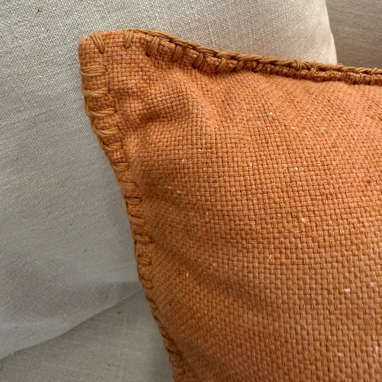 Cushion Weave Stitch Edge