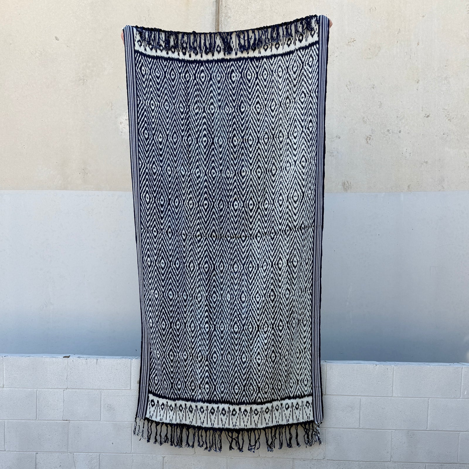 Throw Cotton Ikat Navy 240x120cm