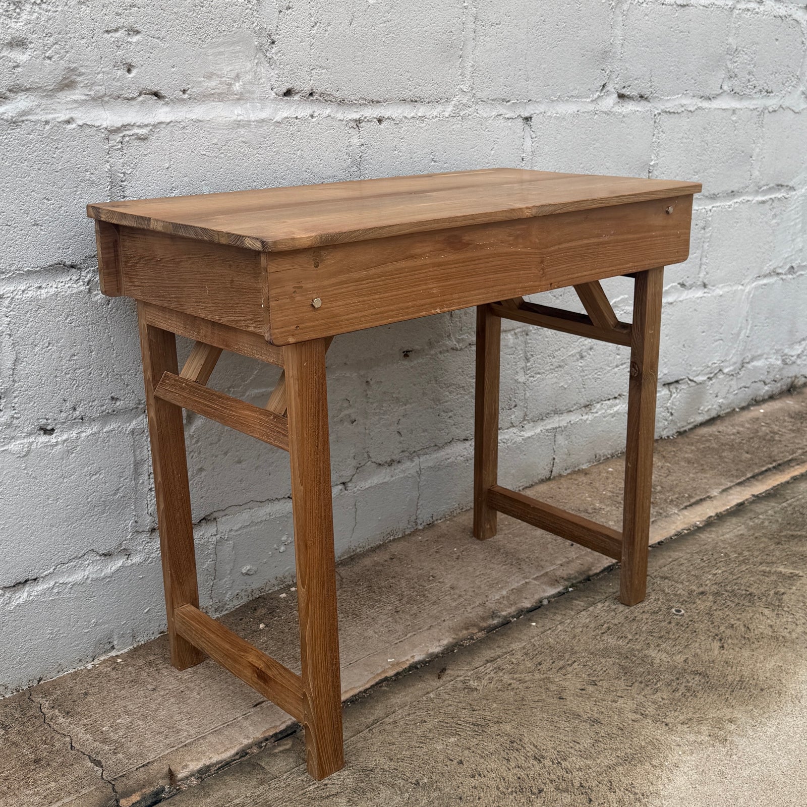 Teakwood Table Folding