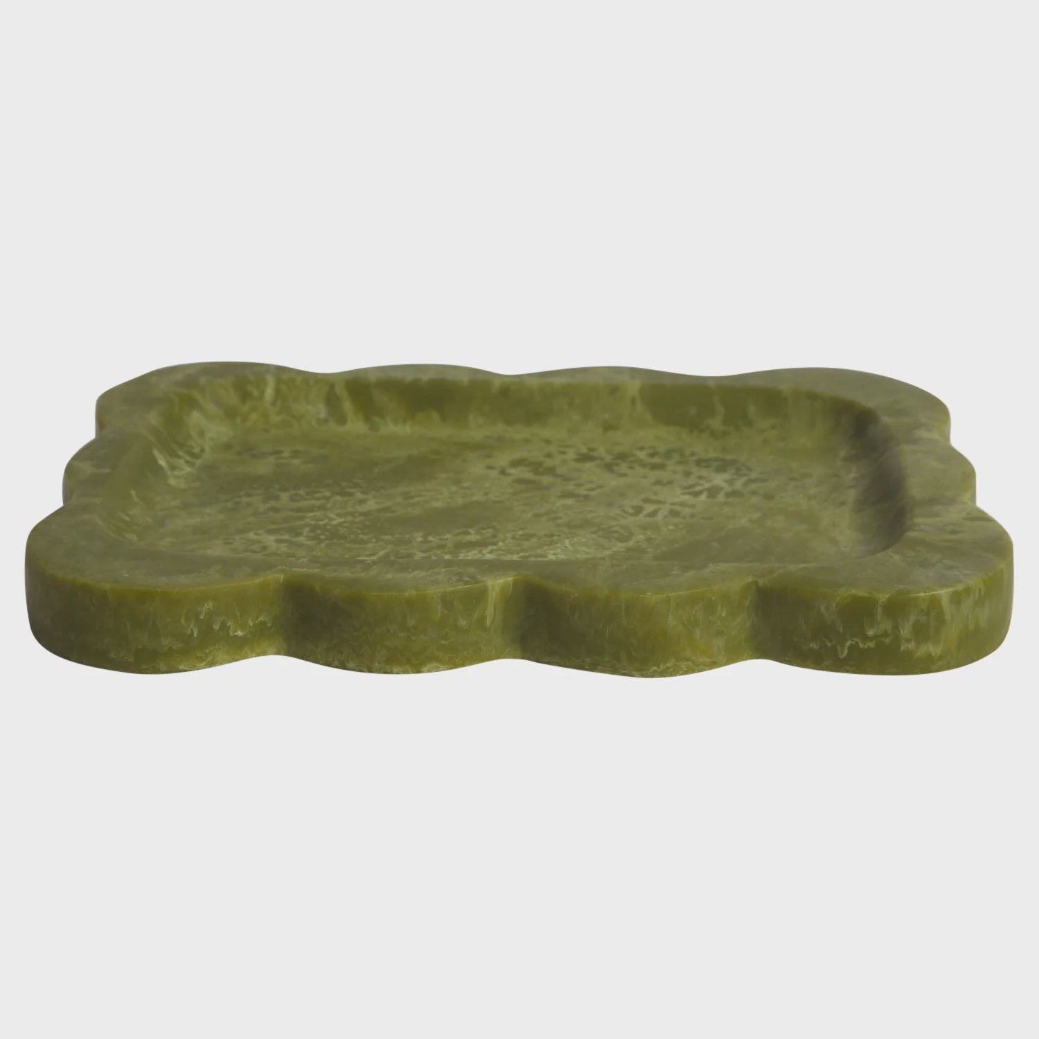 Lizzie Tray Resin
