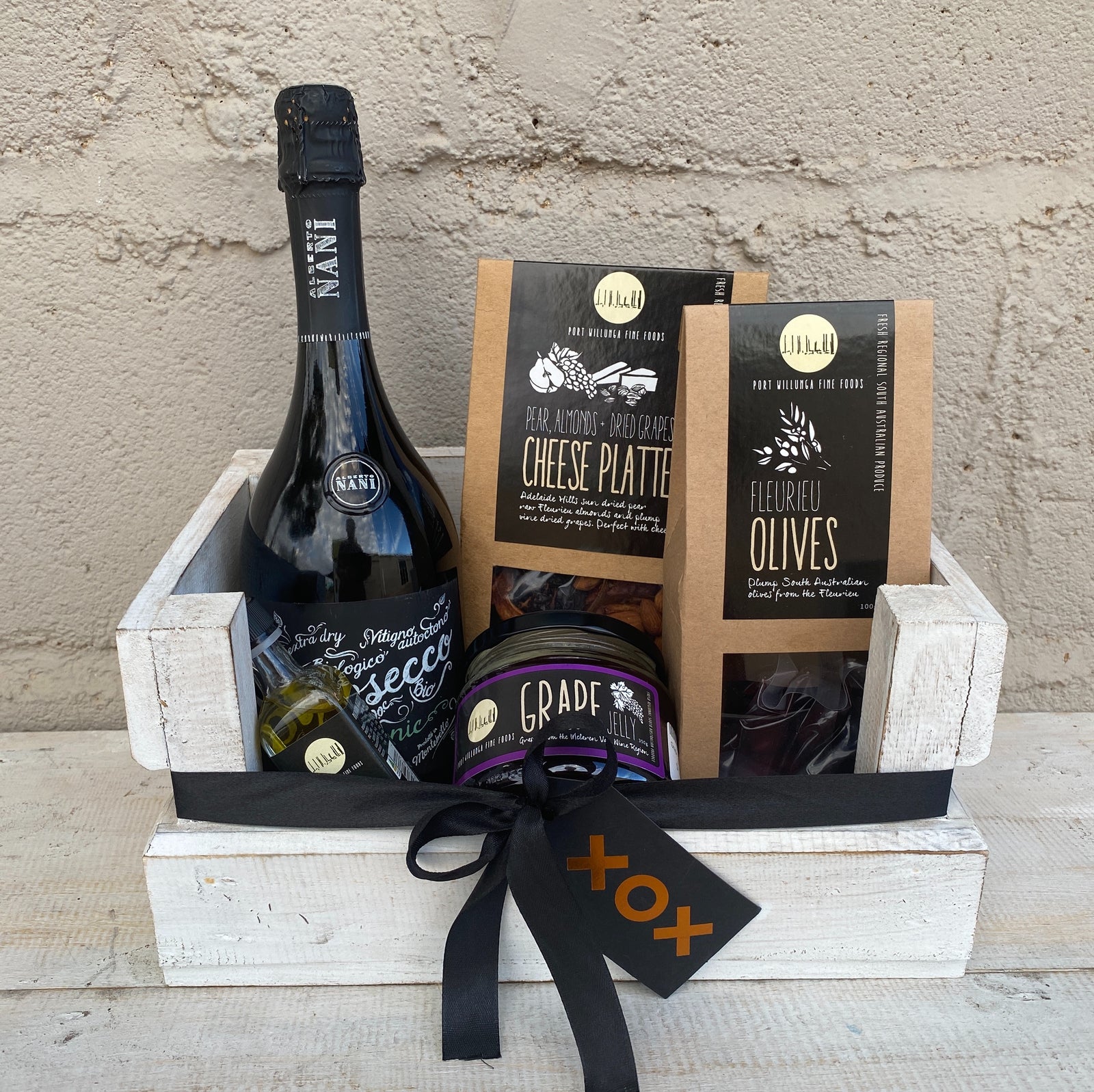 Gift Hamper Black & White