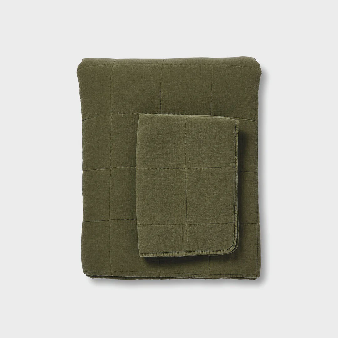 Bedcover Stonewash Olive