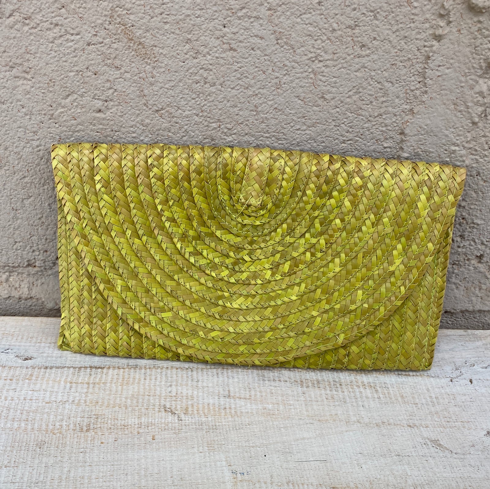 Clutch Rainbow Rattan