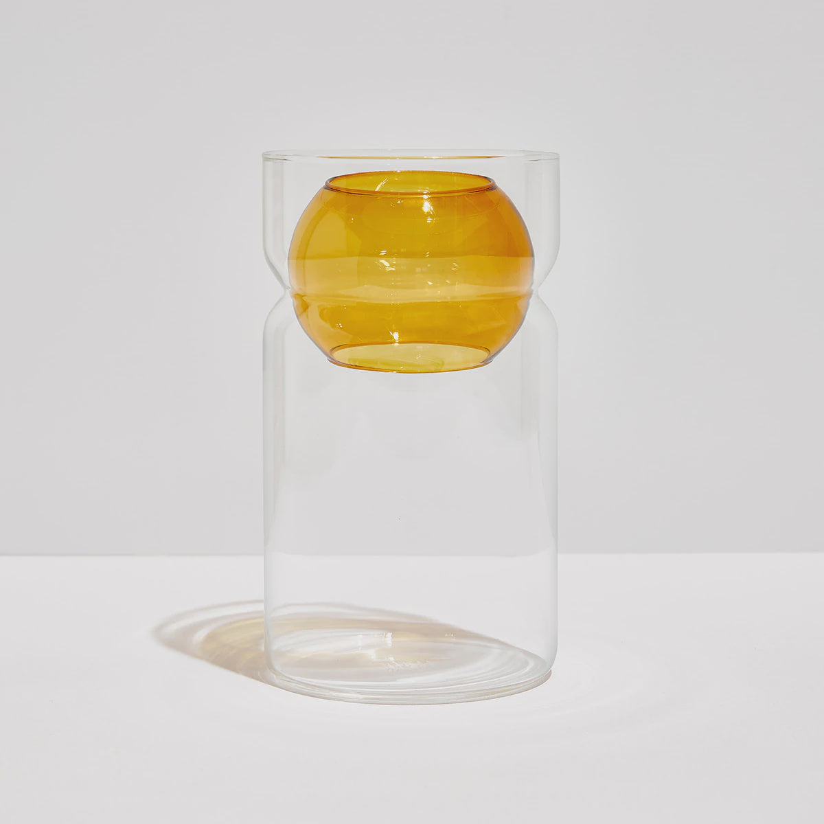 Vase Balance Amber