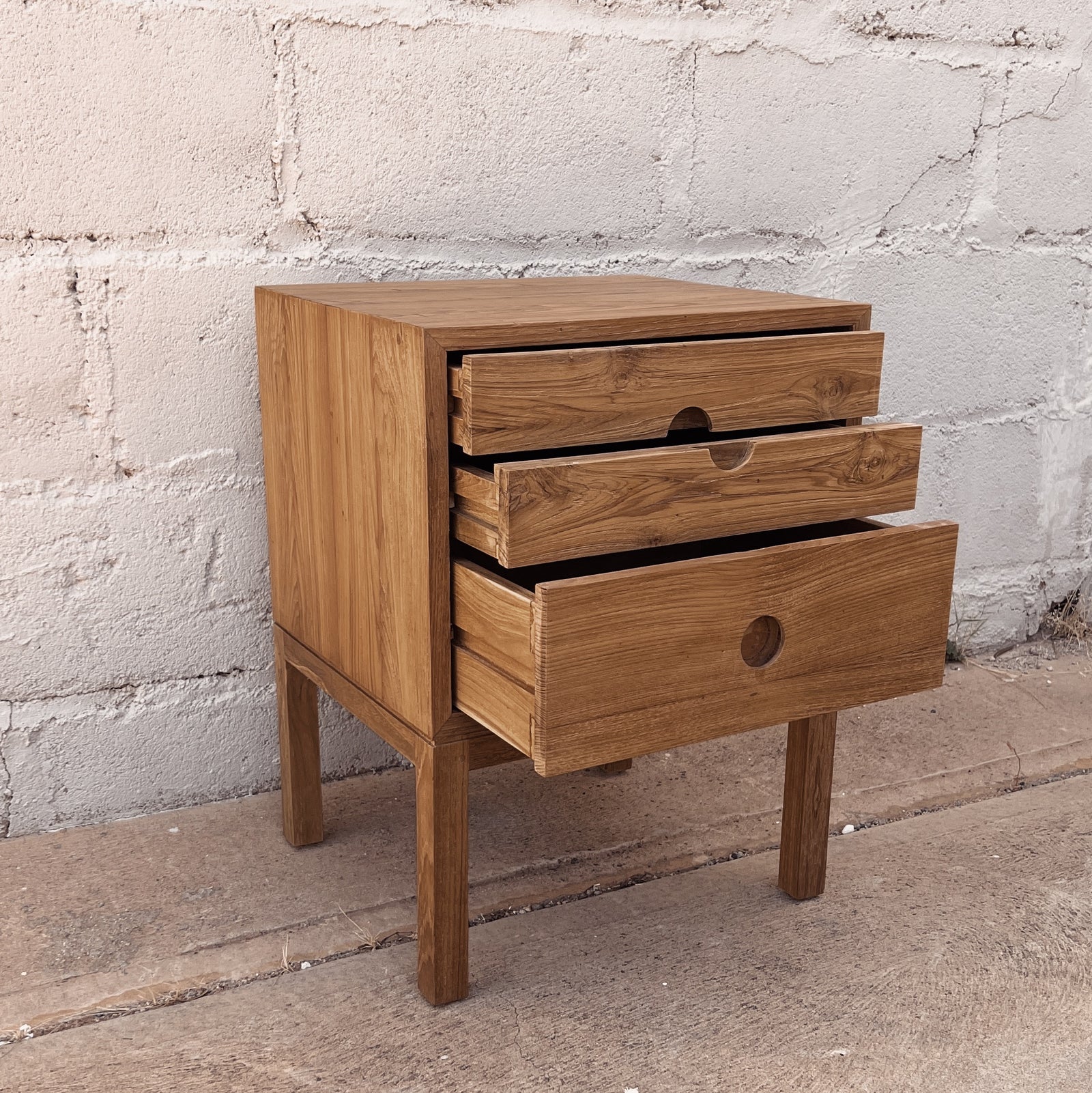 Bedside Greta 3 Drawer