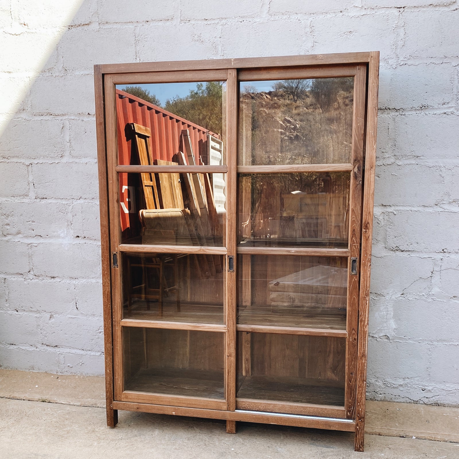 Cabinet Antique Style