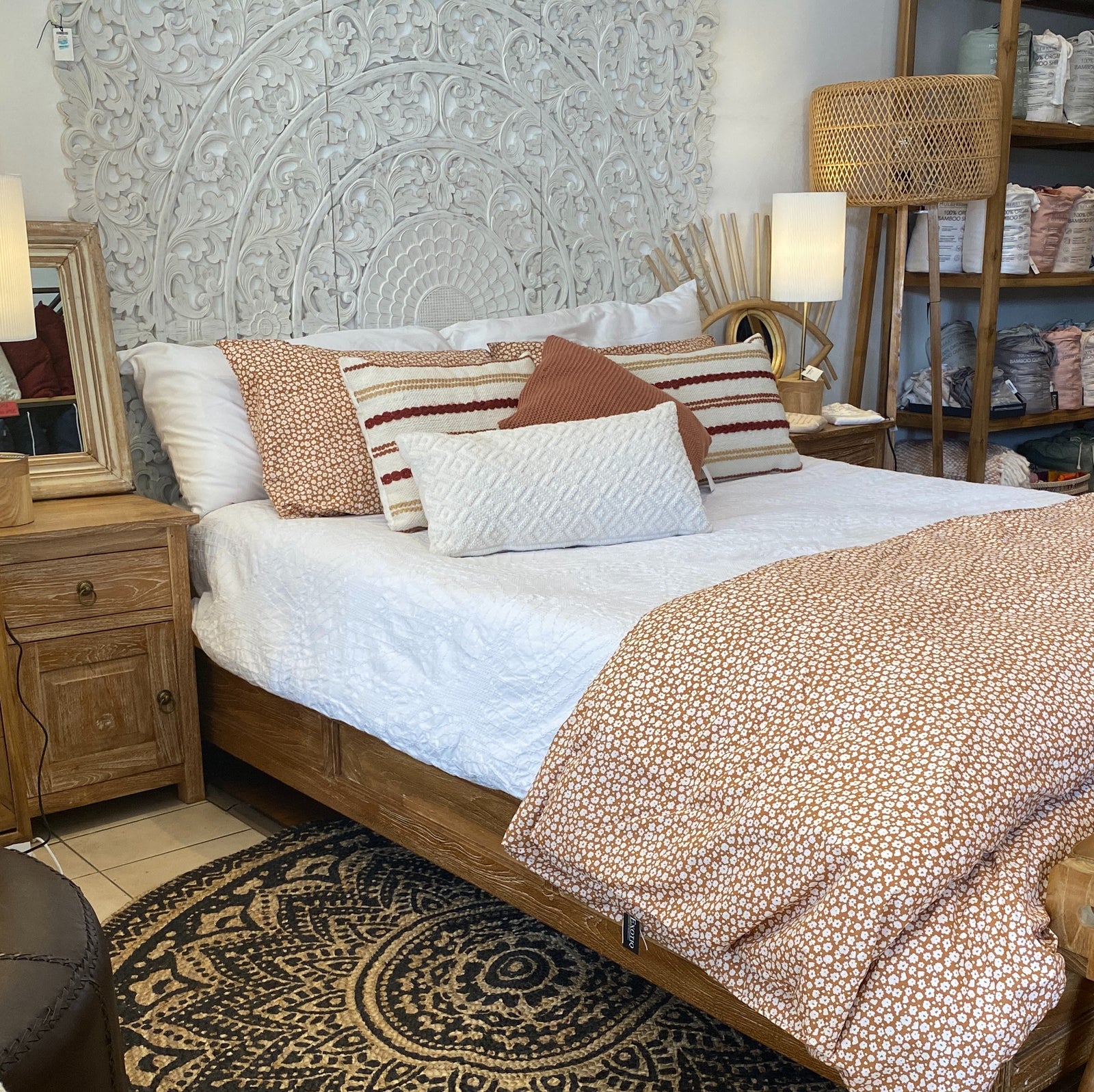 Bedside Natural Classic