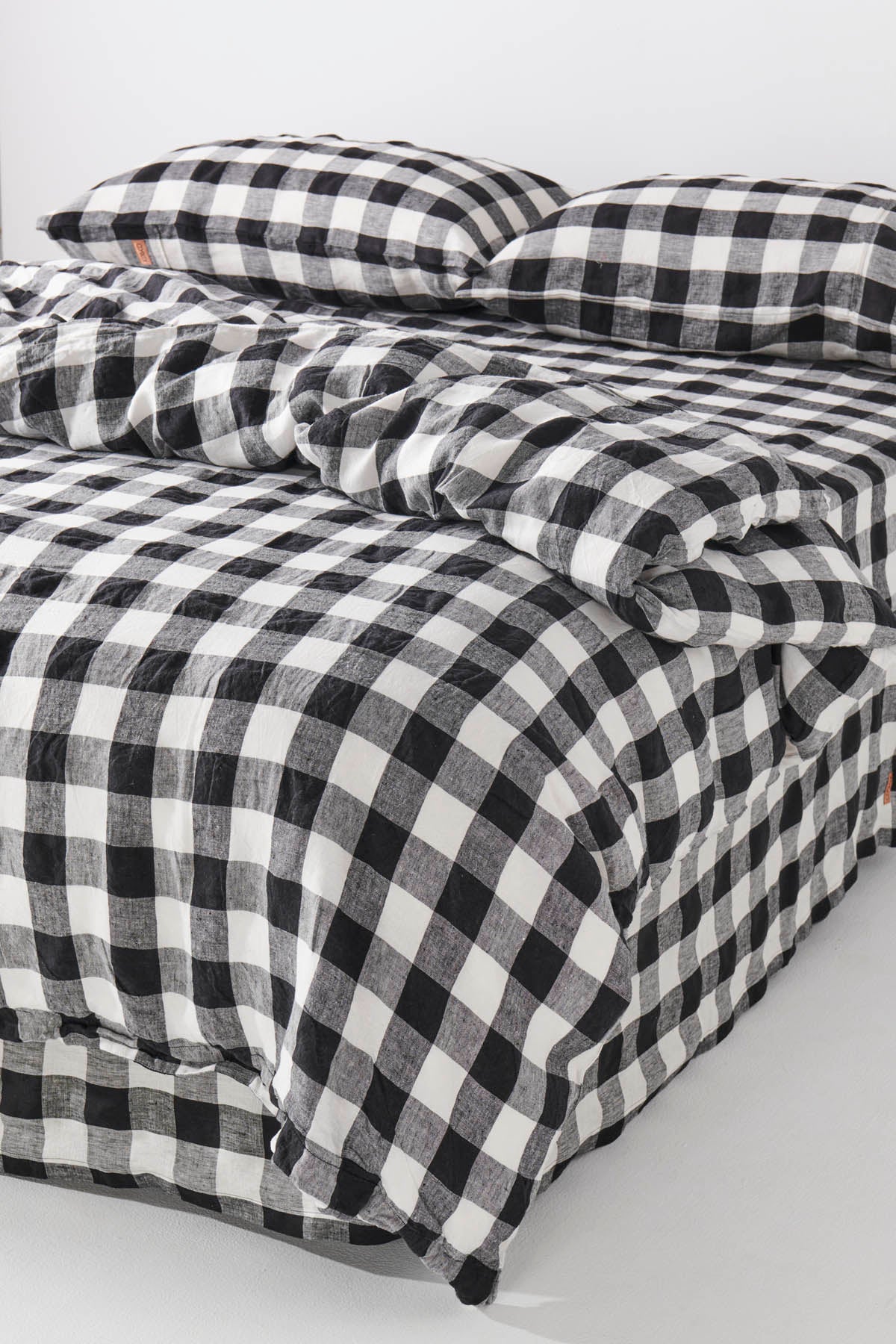 Quilt Cover Linen Black Gingham