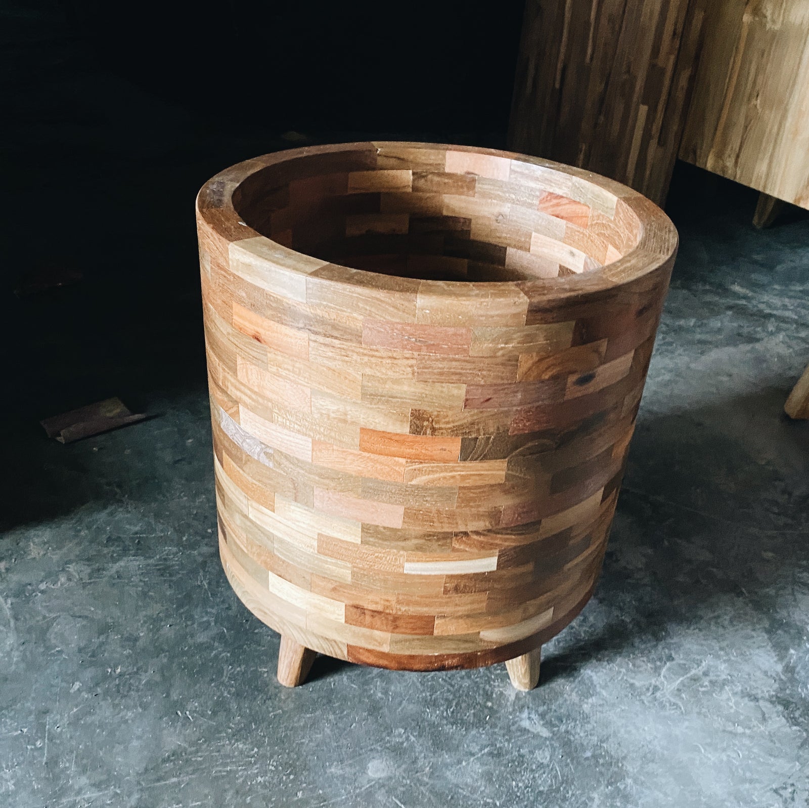 Planter Pot Teakwood Mosaic