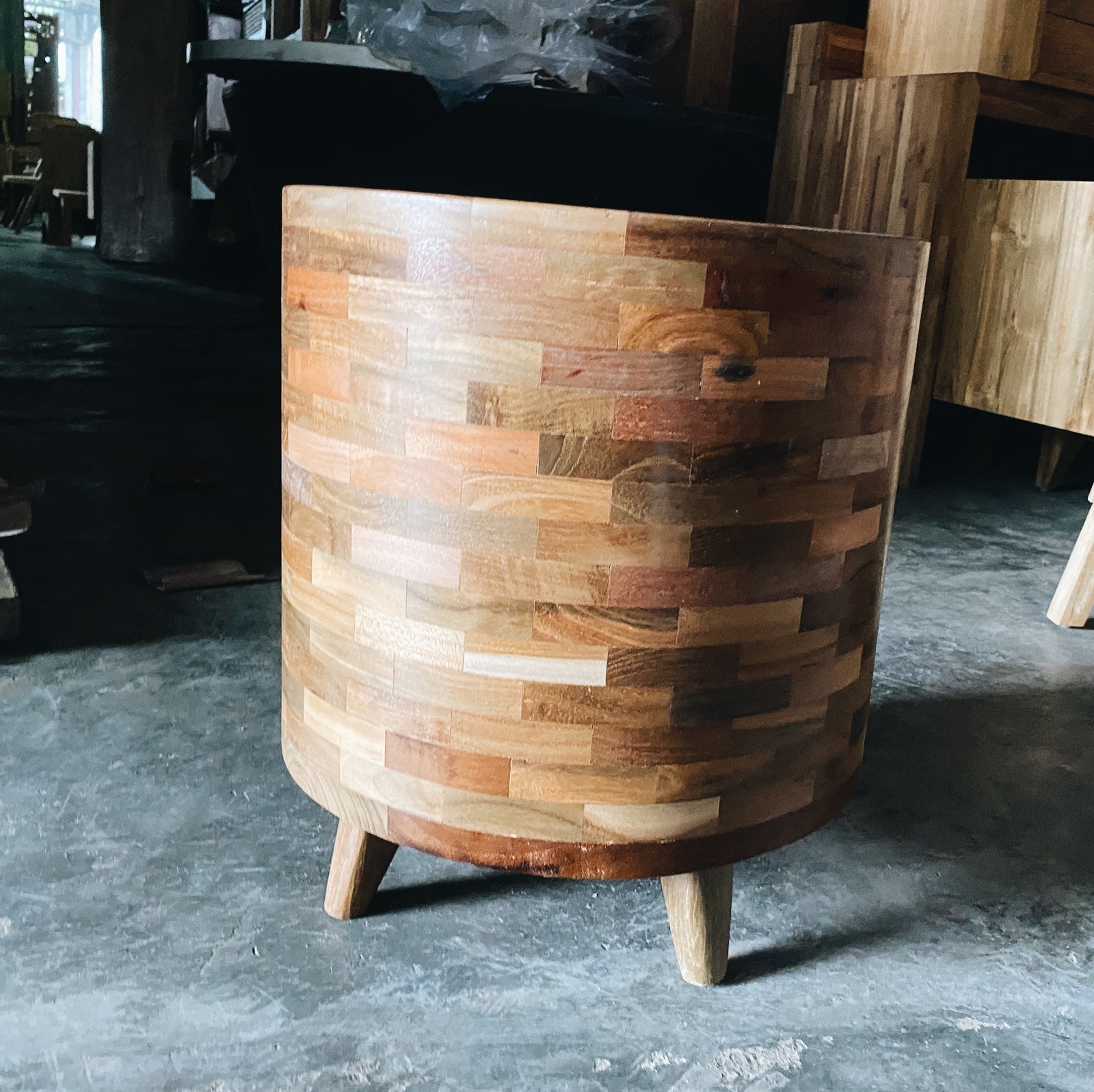 Planter Pot Teakwood Mosaic